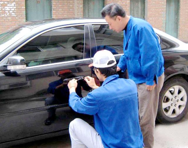 波阳县开锁公司：车钥匙坏了怎么办